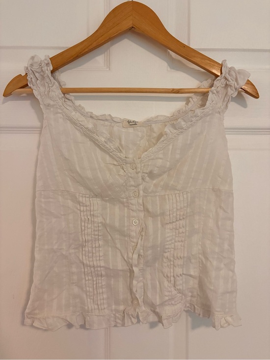Brandy Melville Tops - John Galt White Lace Ruffle Button Tank